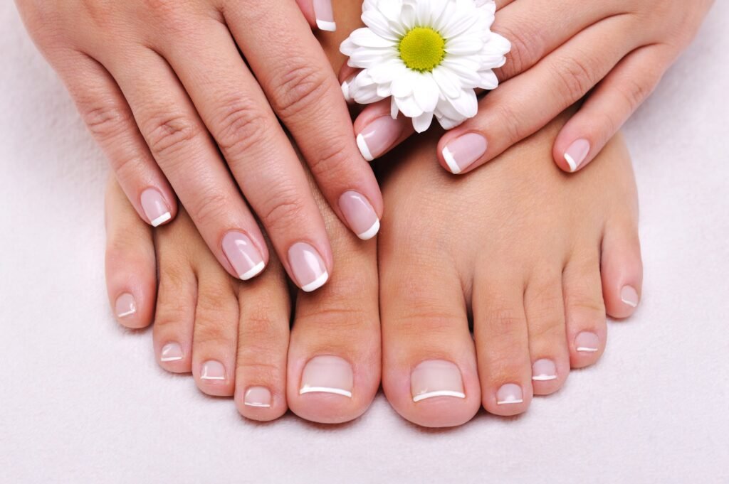 Tips to Naturally Strengthen and Lengthen Your Nails
